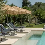 Vanesa Retreat, 3br With Lush Outdoor Oasis By Mana Gers Villa