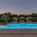 Vanesa Retreat, 3br With Lush Outdoor Oasis By Mana Gers Villa *