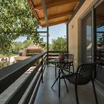 Villa Vanesa Retreat, 3br With Lush Outdoor Oasis By Mana Gers *