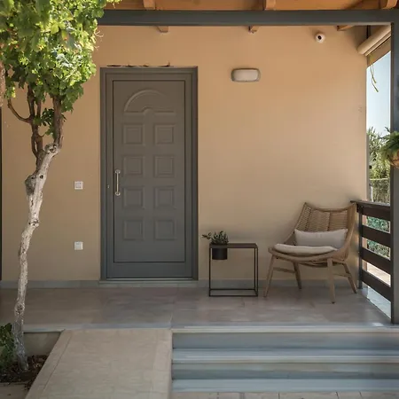 Villa Vanesa Retreat, 3br With Lush Outdoor Oasis By Mana Gers *