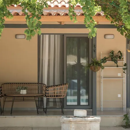Vanesa Retreat, 3br With Lush Outdoor Oasis By Mana Gers * Romírion